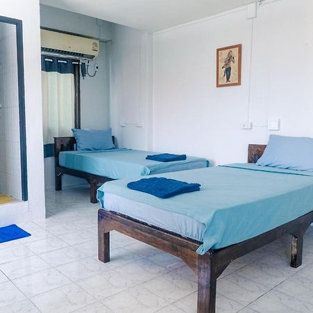 Satop Travelers Guesthouse Chiang Mai Zewnętrze zdjęcie