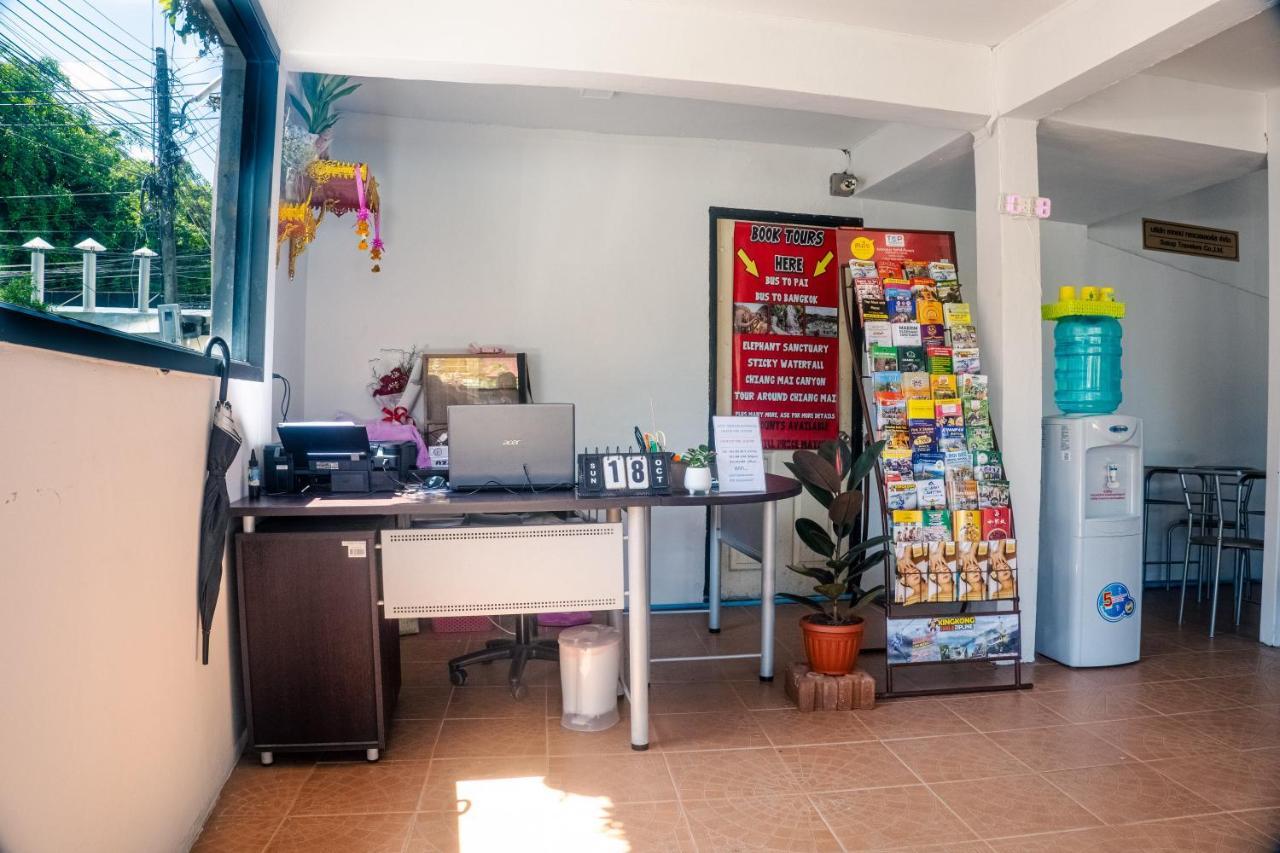 Satop Travelers Guesthouse Chiang Mai Zewnętrze zdjęcie