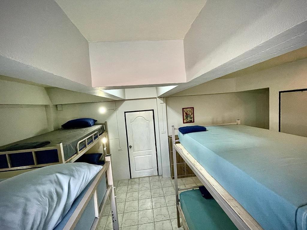 Satop Travelers Guesthouse Chiang Mai Zewnętrze zdjęcie