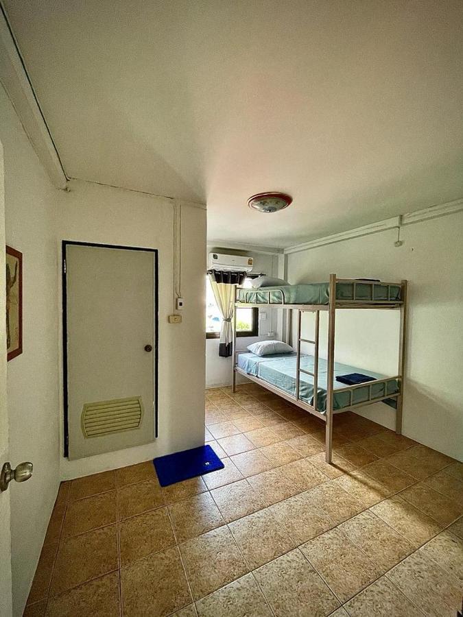 Satop Travelers Guesthouse Chiang Mai Zewnętrze zdjęcie