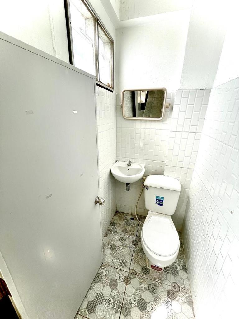 Satop Travelers Guesthouse Chiang Mai Zewnętrze zdjęcie