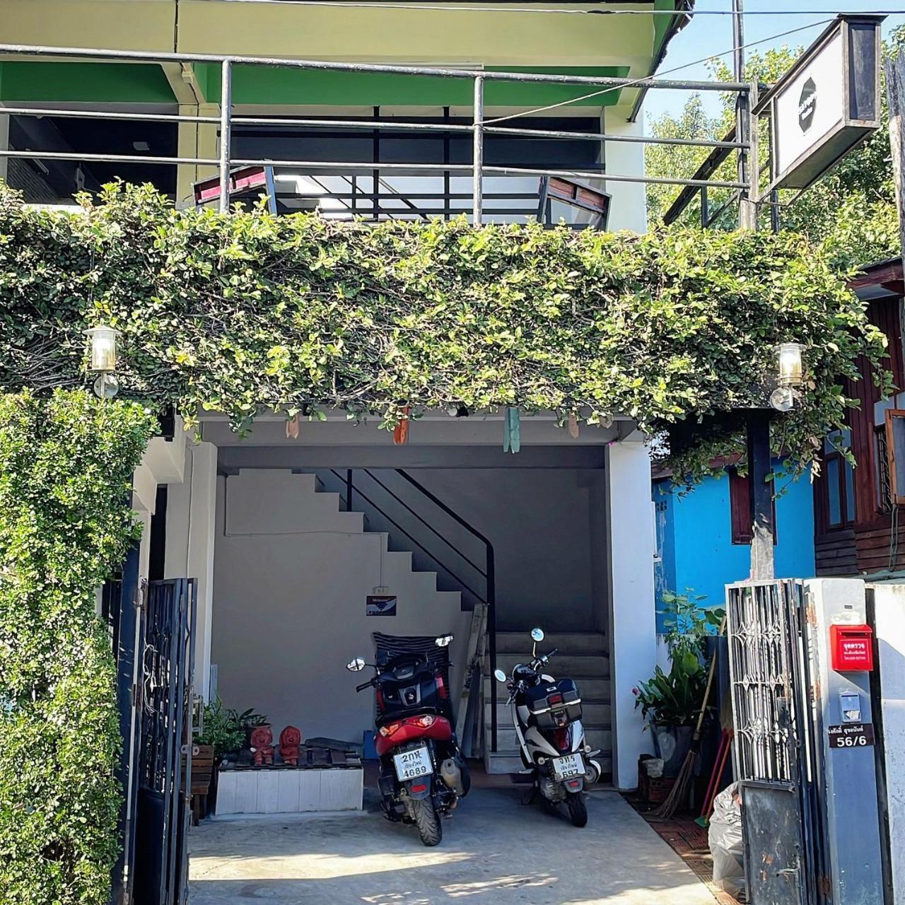 Satop Travelers Guesthouse Chiang Mai Zewnętrze zdjęcie
