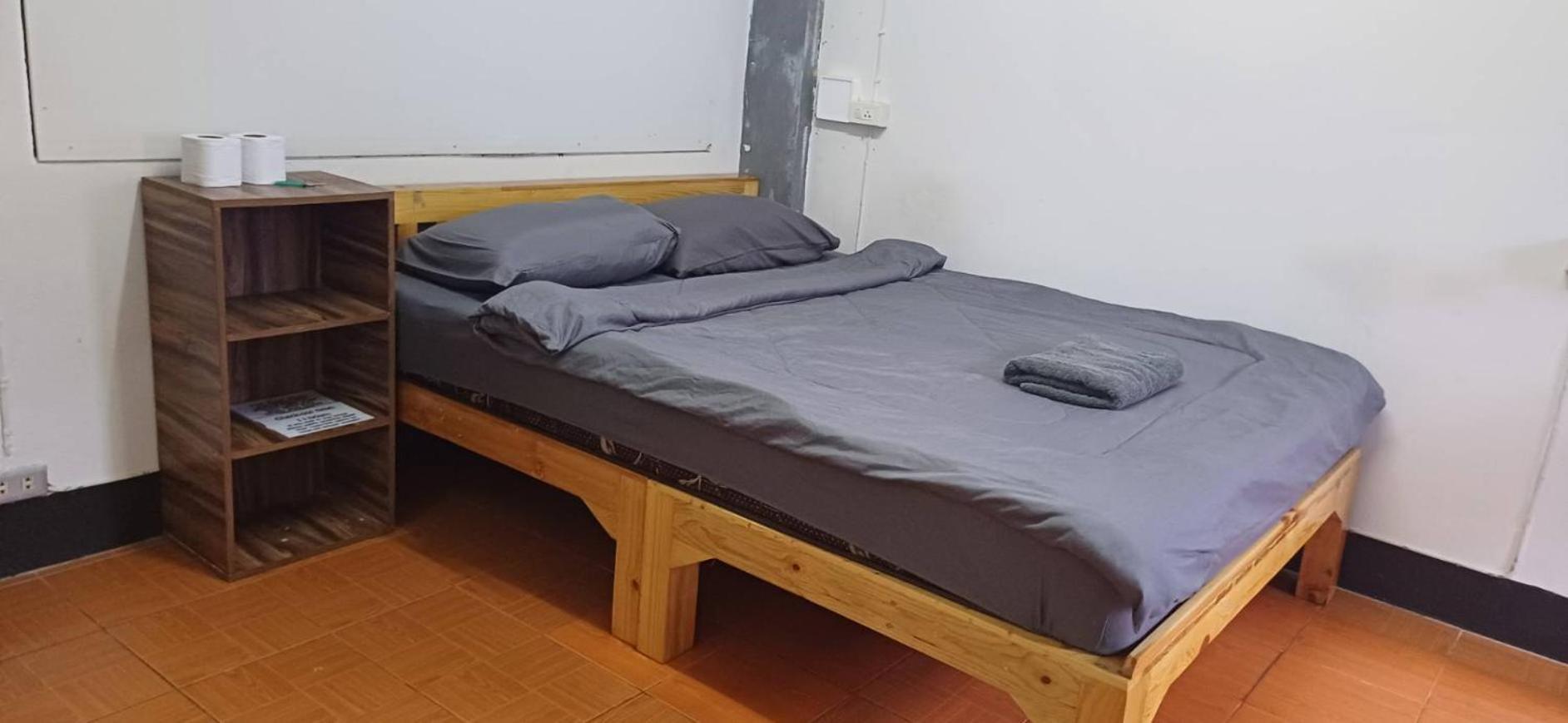 Satop Travelers Guesthouse Chiang Mai Zewnętrze zdjęcie